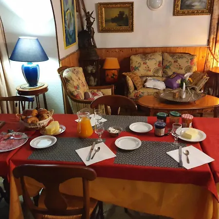 Le Cardinal Homestay Culoz