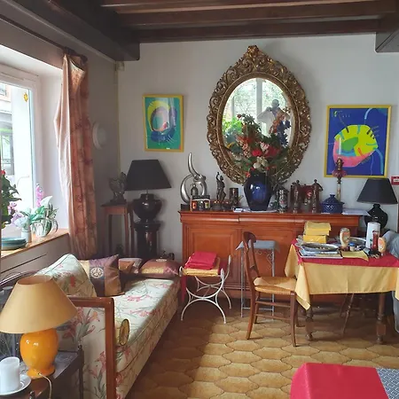 Le Cardinal Homestay Culoz
